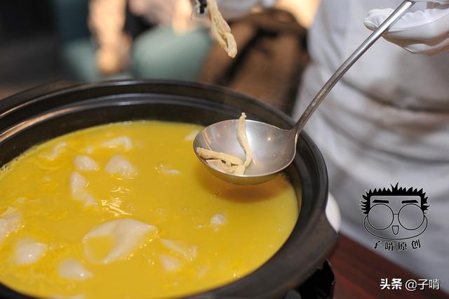 鱼翅骨花胶煲鸡汤 2026年鱼翅骨花胶煲鸡汤的功效