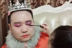 在爸爸的眼里，儿子有一天会变成哥们，但女儿，永远都是女儿图片