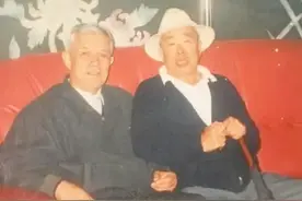 苏联法则，谈事前先喝酒，越南印度皆醉倒，中国却喝倒一片苏联人图片