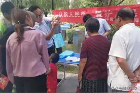 平舆玉川村镇银行：践行普惠金融理念 开展货币知识宣传图片