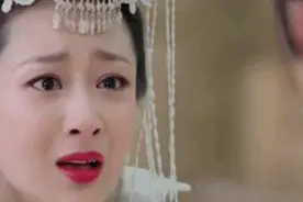 《香蜜》杨紫和邓伦之前挺甜的，但是后来虐死我了 ​​​​图片