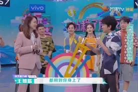 谢霆锋否认自己是“妻管严”，和王菲隔空秀恩爱，展示强悍一面图片