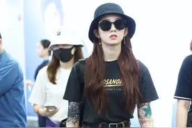 渔夫帽成帅酷休闲潮流，单品装饰不能少，轻松玩转酷拽美图片