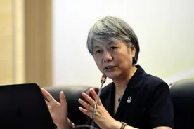 李玫瑾：想让孩子赢在起跑线？但别送娃上3种兴趣班，坑钱又坑娃图片