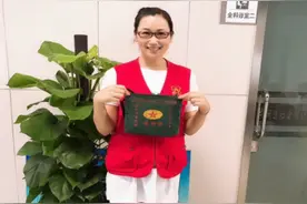 用微笑传递快乐的开心果：李秀红图片