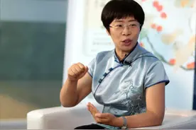 中国诗词大会：“天涯何处无芳草”是何意？导师蒙曼解读“翻车”图片