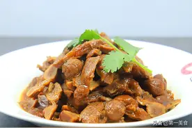 鸡胗不知道怎么吃，试试这道卤水鸡胗，先卤后泡，香味浓厚又入味图片