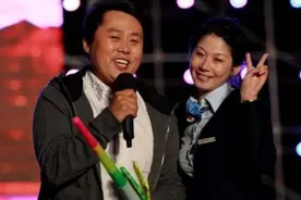 扮成农民参加星光大道，夺取冠军身价过亿，在北京买两套豪宅图片