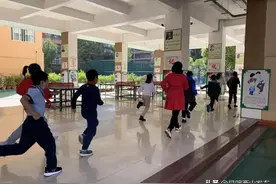 棕树营小学开展应急疏散演练图片