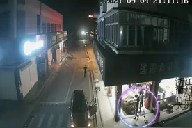 惊呆！浙江两男子同学会上为班花恋爱史大打出手，网友：回家还有一顿揍图片