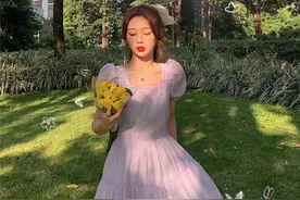 可盐可甜的紫色系穿搭，让你气质满分，元气爆棚图片