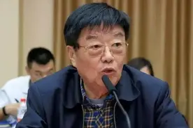 泰州首富徐镜人：白手起家赚下470亿身家，旗下产品人尽皆知图片