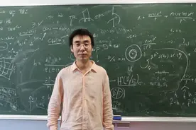 王国祯：数学研究需要摒弃无关要素，抓住核心问题！将在2022年国际数学家大会上作报告图片