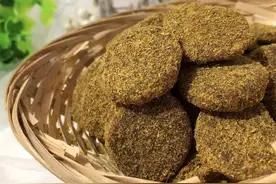 "牛粪饼"有何神奇作用，为何在印度常卖到脱销？是美食还是愚昧图片