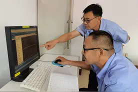 交广会客厅｜「中国交通故事」煤河岸边“掌灯人”图片