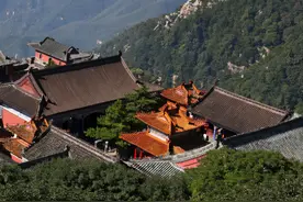 碧霞元君因谁得此点化，因何入主泰山？图片