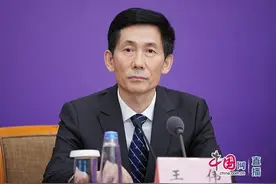 赞叹！这位中医以身试毒，成功实现对新冠病毒的自我免疫图片