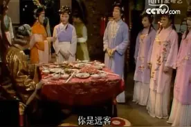 看懂黛玉在贾府的第一顿饭，我才能明白87版《红楼梦》为何经典图片
