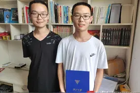 又是别人家的孩子！还是双胞胎图片