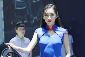 2018深港澳国际车展车模（4），眼花缭乱各有特色，你喜欢哪几位图片