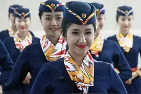 08年南航恐袭未遂事件：空姐仅凭嗅觉，成功挽救机上200名乘客图片