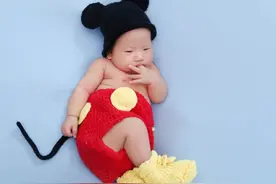 爸爸的贴心小棉袄图片