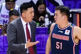 三消息：万圣伟谈广东往事，辽篮虐学生，景菡一接触篮球只有4年图片