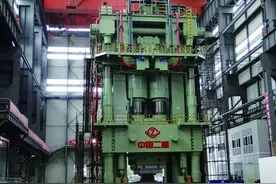 中国液压机火到了国外，能把钻石压成面粉，西方纷纷高价买进图片