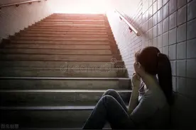 特纳病女孩治病与求学路上，用坚韧书写传奇人生图片