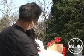 分别102天！他们终于拍上婚纱照了图片