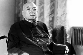 萧克的孙子萧云松上学时，老师悄悄询问：是不是家庭条件有困难？图片