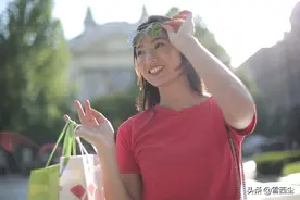 女人出现3种“改变”时，说明你正在失去她图片