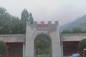 美丽的九龙瀑布群图片