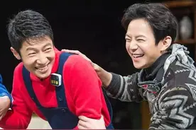 何炅：为何董卿是一姐，你却是小撒？撒贝宁机智回答，让人点赞图片