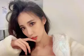 前黑涩会美眉瑶瑶新发型似韩妹 网民错晒重点：好性感图片