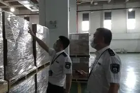 跨境“洋奶粉”乱象：监管盲区下的乳企野心图片