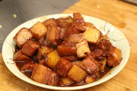 红烧肉的家常做法，肥而不腻，好吃又正宗，实在太香了图片