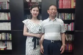 娅丽达长女与父亲的十年交锋：24岁进自家公司被拒，在外历练十年后，她被父亲要求“立刻进公司”图片