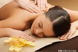 足疗店的按摩技师和酒吧里的酒水营业员，活得比你还要明白图片