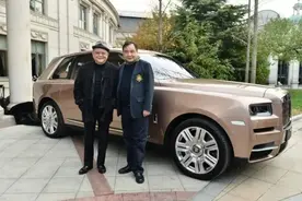 买下中国第一台法拉利，还送宝马给员工，女儿却不愿意继承家产图片