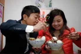 越南女人大批前往我国，除了旅游，她们其实还有别的目的图片