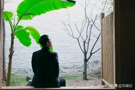 朱亚文写真， 尽显儒雅绅士魅力图片