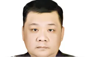 他用倒下擦亮十月的天空——追记郑州市公安局金水分局南阳路派出所民警刘磊图片