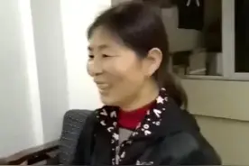 姐姐带“男友”回家，妈妈却哭成泪人图片