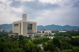 重庆“超豪华”公寓曝光！地铁直达、开放式大阳台，吃遍“网红美食”！图片