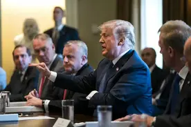 谁怕谁啊！美国贪得无厌激怒韩国，干脆在军费问题上一拖到底图片