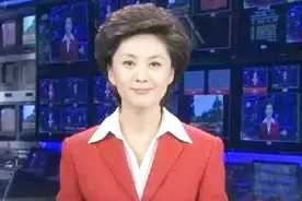 央视主持海霞隐藏多年的老公曝光！原来她每天面对这样的男人？视频封面