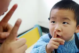 智商高的孩子说话晚？还真别盲目相信！4步引导宝宝“早说话”图片