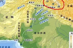 加勒万河，其实印度已经越过喜马拉雅山脉，紧挨新疆和西藏！图片