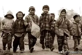农村的孩子你惹不起。你永远不知道他的玩法到底有多野？图片